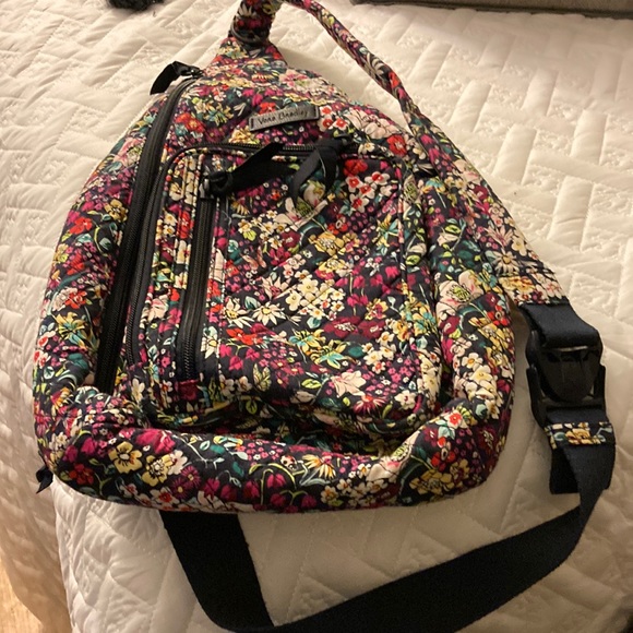 Vera Bradley Handbags - Vera Bradley bundle -sling bag & tote